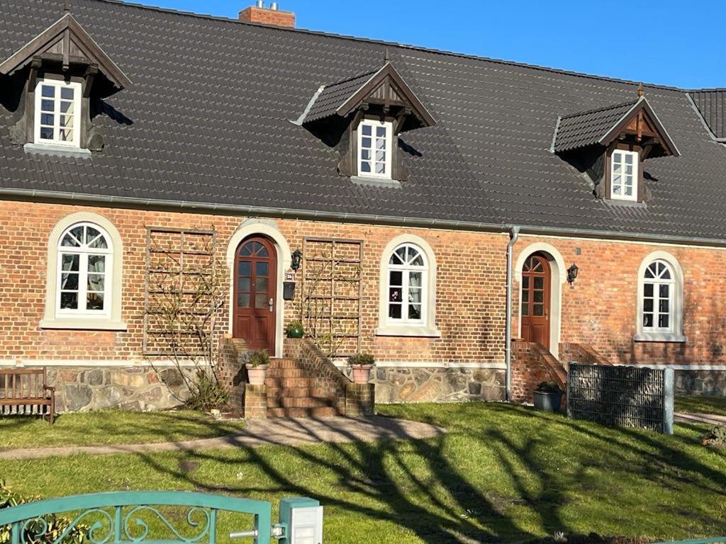 Perle Im Mecklenburger Parkland Appartement Walkendorf Buitenkant foto